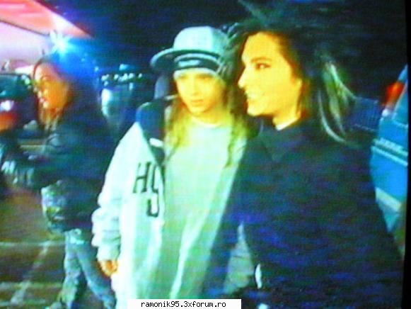 Bill kaulitz - Ma rog..ce nu ai inteles? stiu:-j nik Ce nas de - rock & th 4 ever