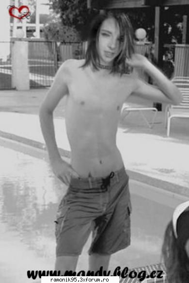 Bill kaulitz - dak sh asta e pt amanta te dau cu capul de toti - rock & th 4 ever