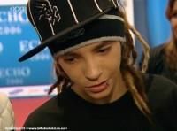 Tom kaulitz - Nu ti-a adus capshuni? :x :x :x :x :x :x Deci s-a - rock & th 4 ever