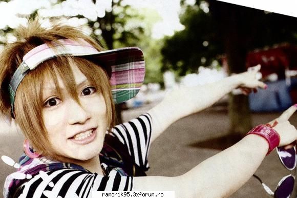 an cafe - ma gandeam yo dk l-am vazut p miku' in - rock & th 4 ever