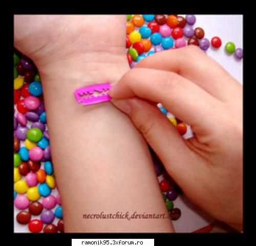 :nebun:  :nebun: emo&gothic