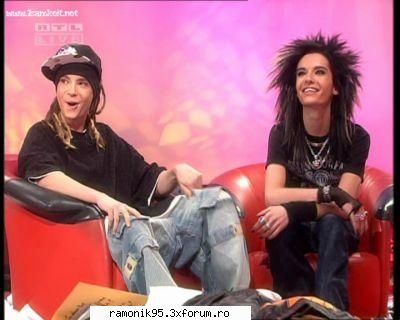 kaulitz twins - srry d intarziere fetelor....da' am varsat apa pe - rock & th 4 ever